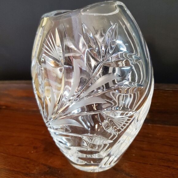 Gorham Floral Etched Lead Crystal Vase - Picture 8 of 8